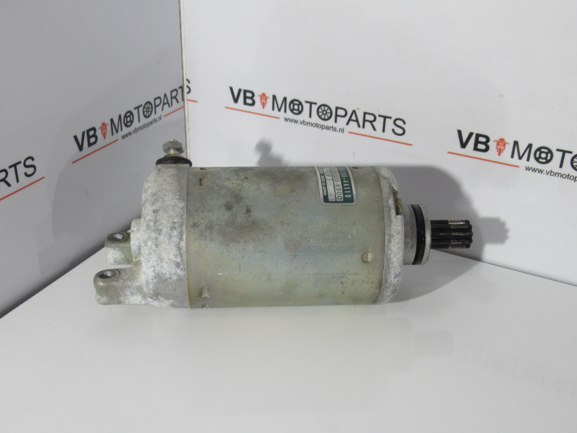 Suzuki GS 450 L Startmotor VB Motoparts